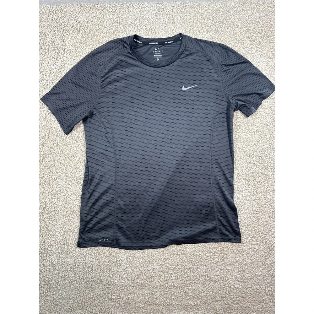 Nike Running Dri-FIT Shirt Mens L Charcoal Gray Performance Athletic 717803-060